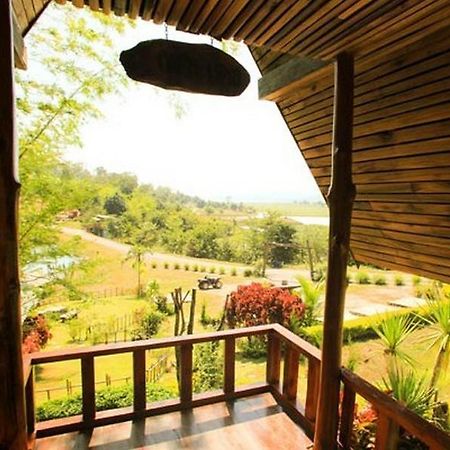 The Nature Club Resort Сангхла-Бури Экстерьер фото